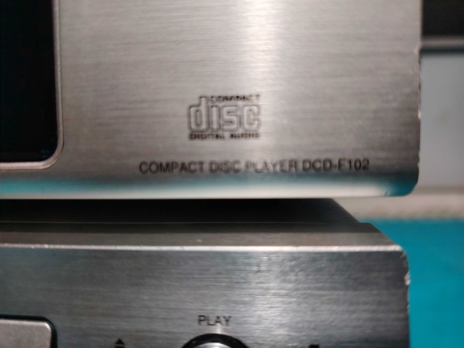 DENON, DRA-F101 receiver, DCD-F102 cd player, deckul este vândut, cu defecte.