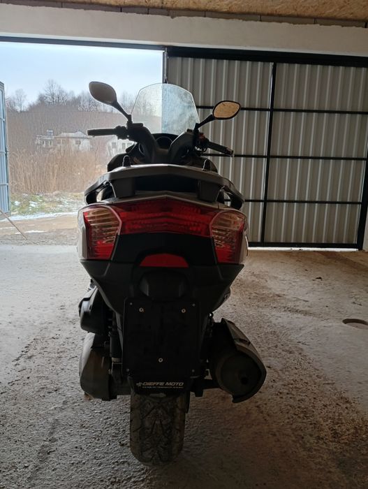 Vând kimco downtown 300 i abs