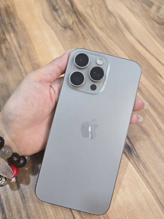 Продам Iphone 15ProMax