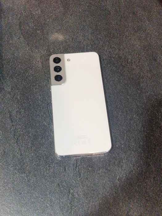 Telefon Samsung S22 perfect funcțional  - 256G