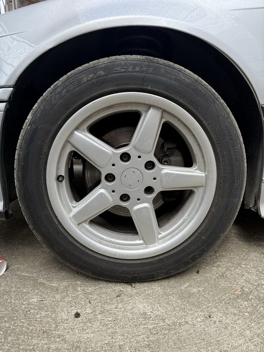 Джанти Alutec Ac schnitzer style 16 цола ЕТ20 с гуми