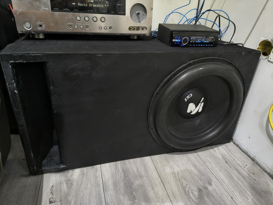 Subwoofer deafbonce