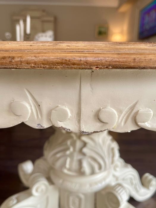 Piesă de Colecție: Masă de dining  Barocă Masivă din lemn