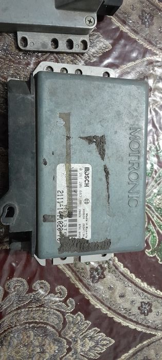 Это запчасти блок управления датчик расхода воздуха модуля только авто