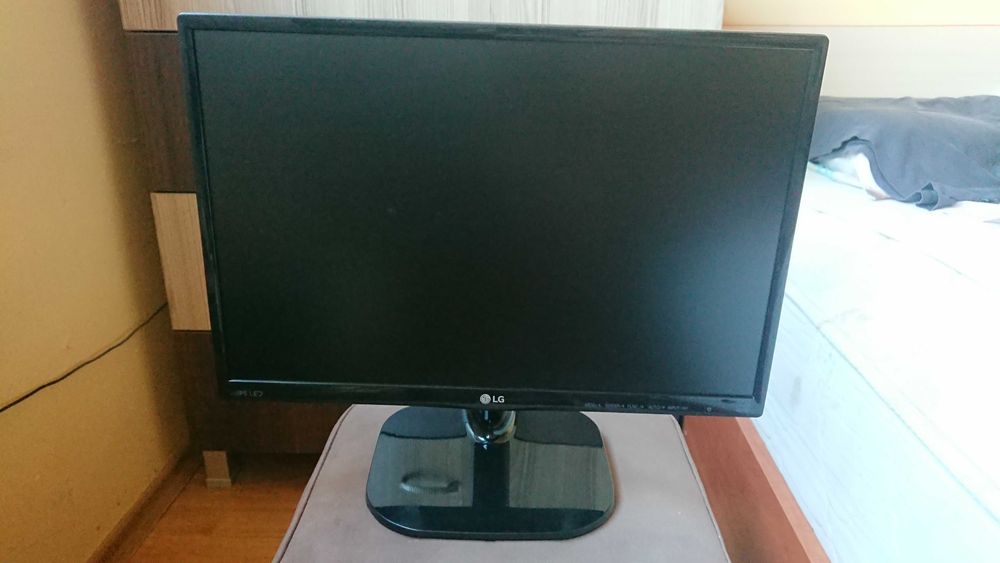 Монитор IPS LG 20 и 22 инча