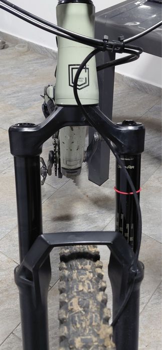 Furcă rockshox domain fără charger