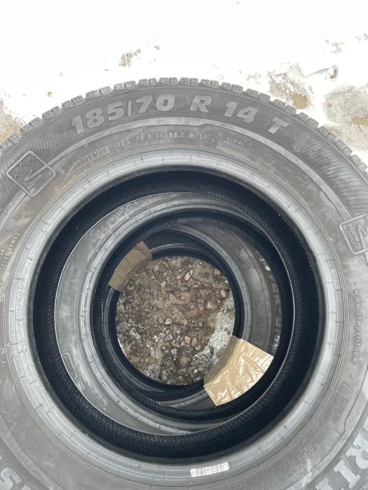 Cauciucuri iarna Semperit 185/70/R14 ca noi
