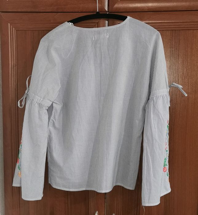 Bluza Primark, India alba cu broderie