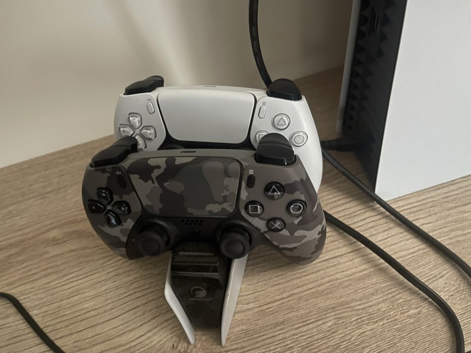 Playstation 5 Pro с гаранция