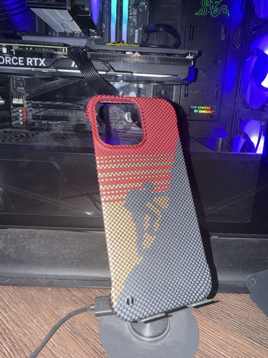 Карбоновый тонкий чехол на IPHONE 16 pro max
