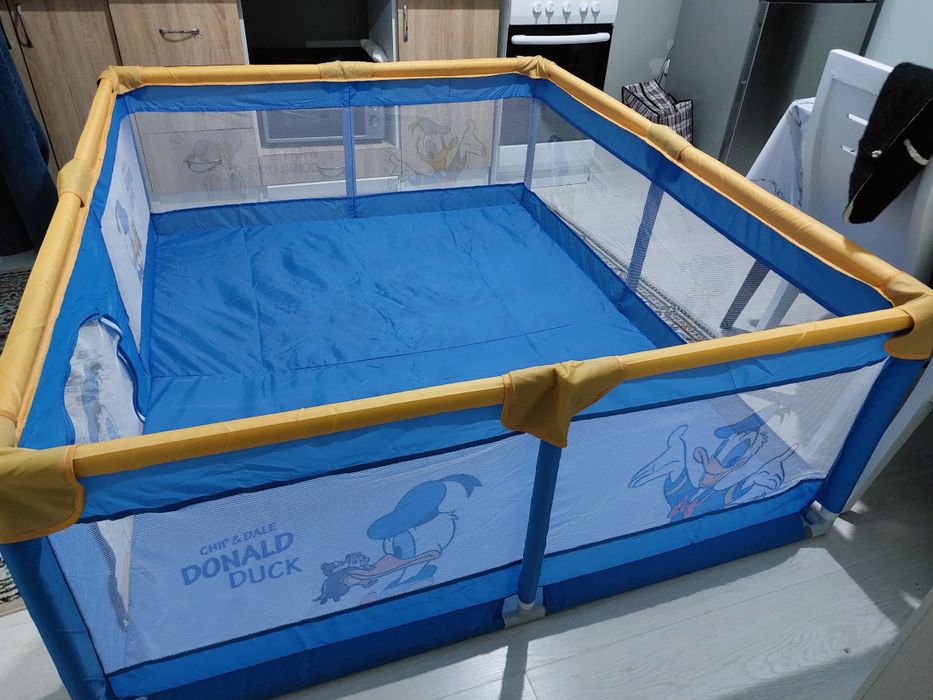 Игровой манеж 150×180×60 см