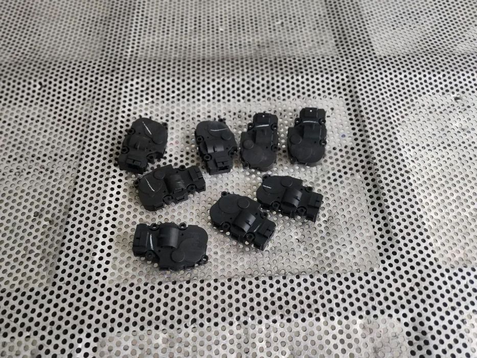Motorase Motoras Clapeta Dirijare Aer Bmw X3 X4 G01 G02 G20 G31 G11 G12 G15 G16 Etc.