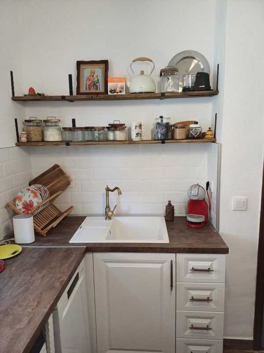 Дава се под наем Етаж от къща в Балчик - 65 кв.м за 56.1 € - Снимка #4