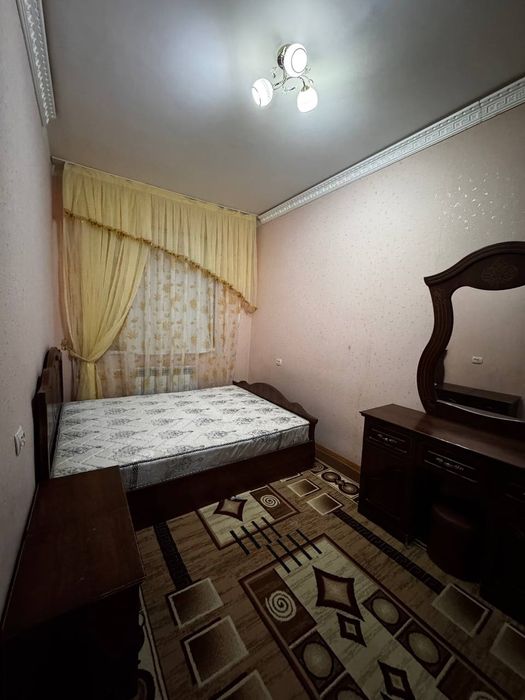 2 Xonali kvartira sotiladi