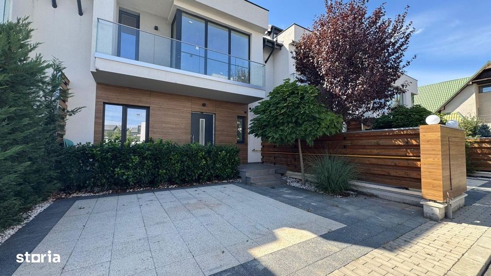 Vile Finalizate Exclusiviste Langa Lac l Complex Rezidential