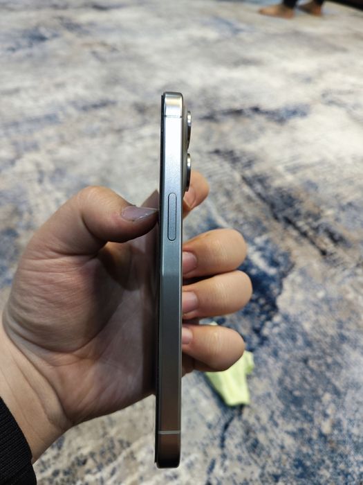 Iphone 15 pro CH/A kafolat bilan