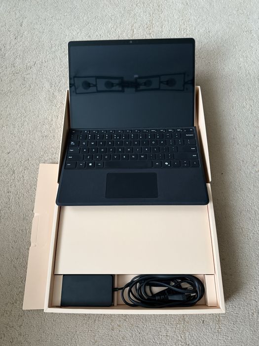 Microsoft Surface Pro X elite 16/512 Gb dune ca Noua