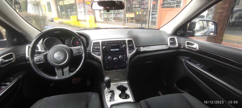 2012 Jeep Grand Cherokee радио CD плейър