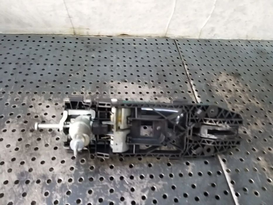 Maner usa dreapta fata skoda superb 2 3t facelift 5n0837885h