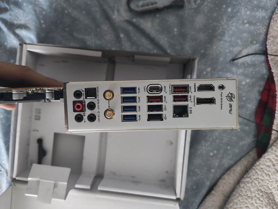 Placă msi edge b650 wifi 6 ddr5 am5