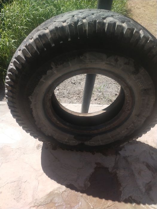 Автошины сотилади Б/у балон размер 12.00R20 MAZ балон