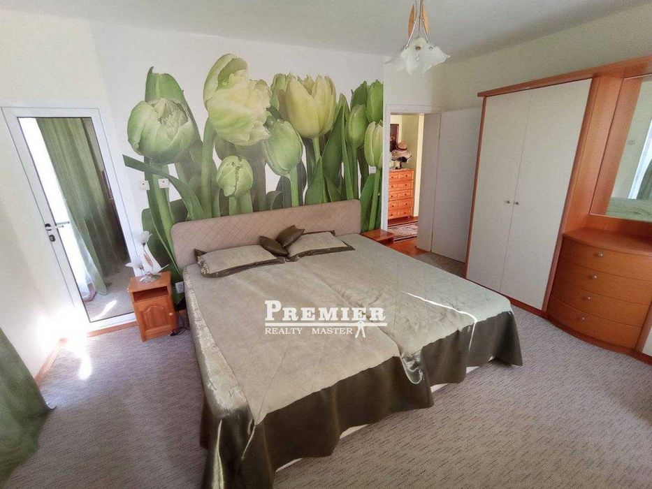 Продава се Къща в Камено - 180 кв.м за 1112 €/кв.м - Снимка #19