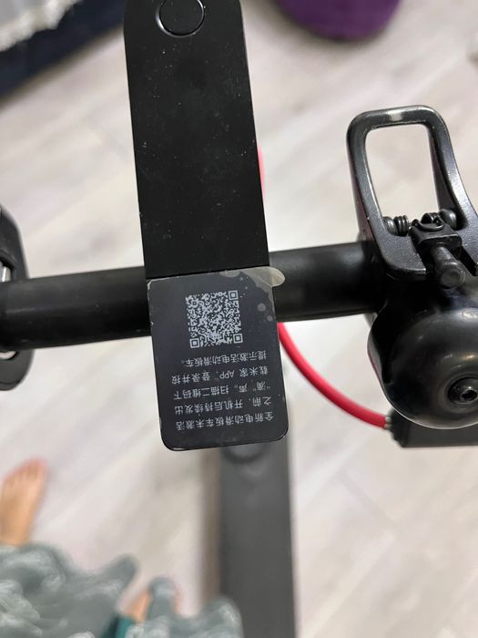 Продаю электросамокат Xiaomi Mijia Pro