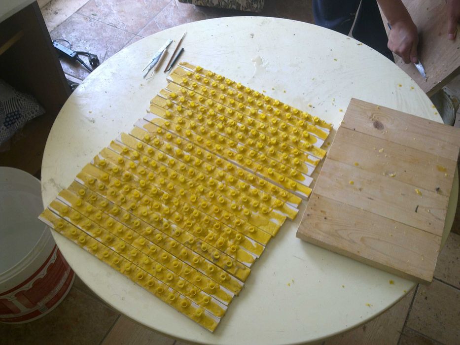 Пчелни майки, отводки и кошери по програмите 2025