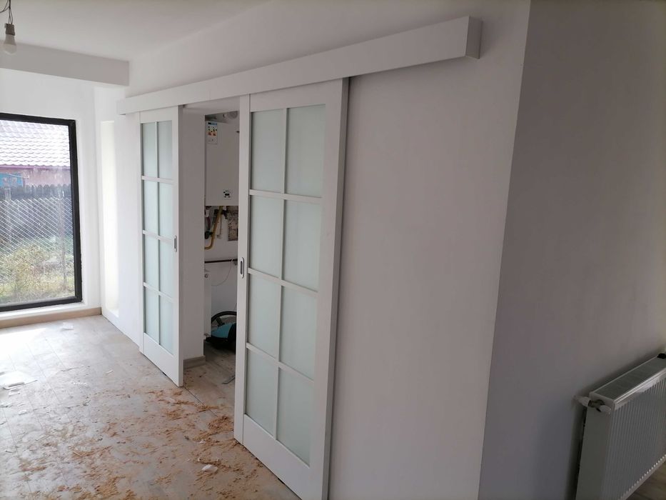 Montaj uși de interior, montez uși metalice, mobila.