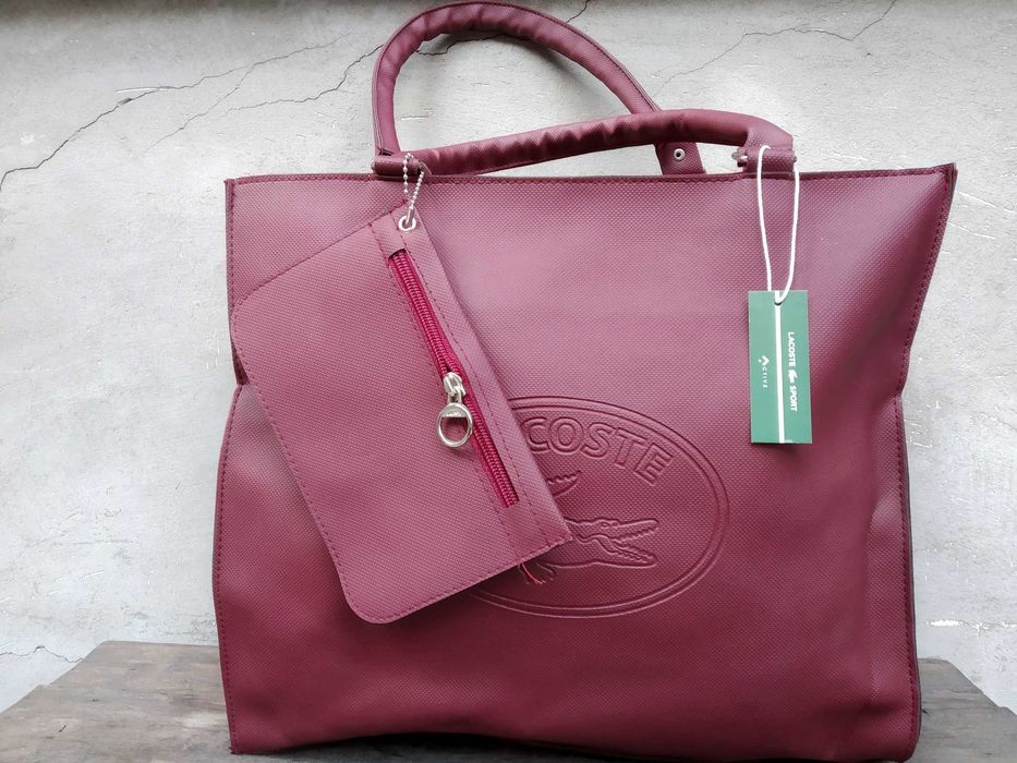 Разпродажба. Чисто нови дамски чанти / раници! Lacoste / CHANNEL