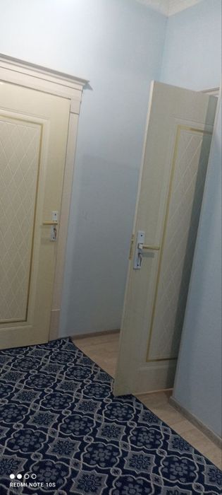 Qarshi markazida 1 xonali kvartira uzoq muddatga ijaraga beriladi.