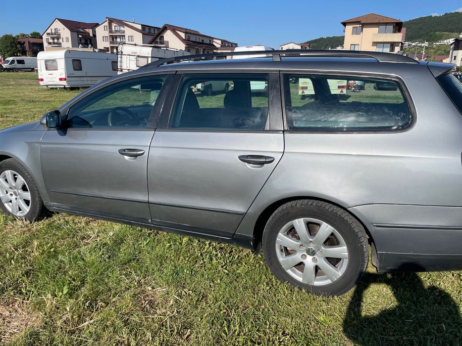 Vând Volkswagen pasat B6