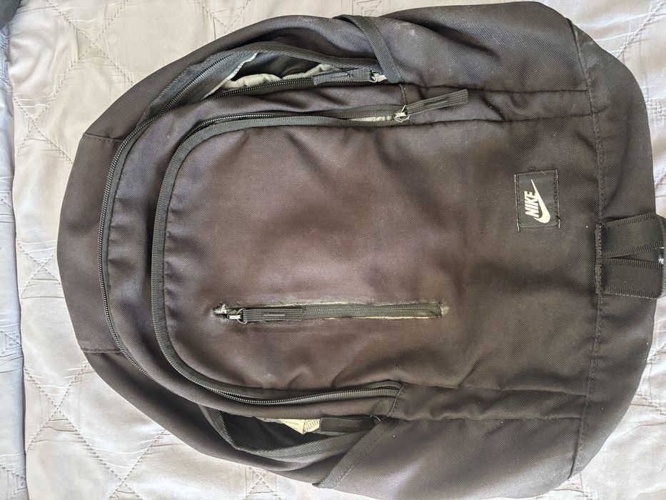 продам сумки Nike