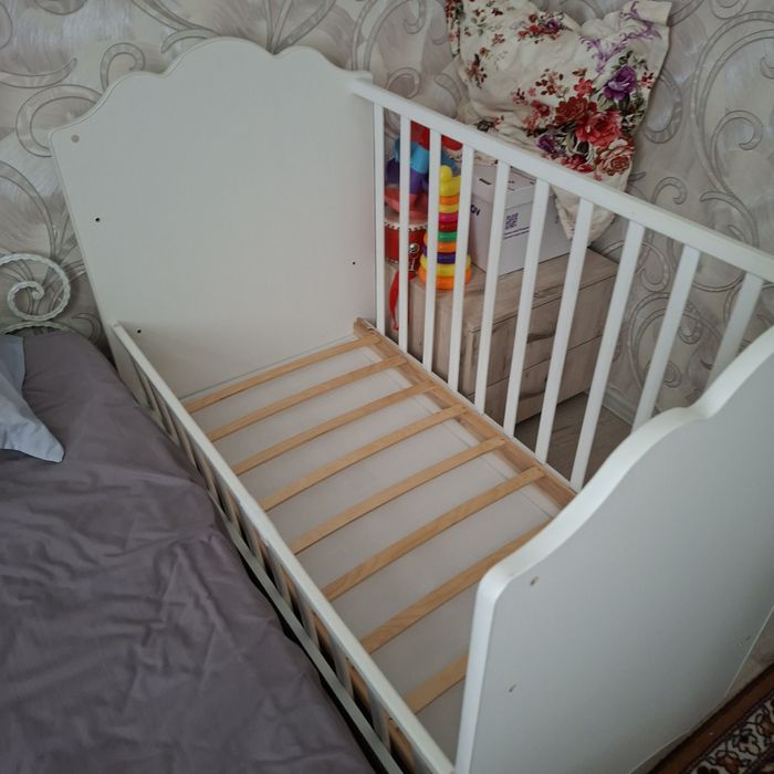 Продам б/у манеж
