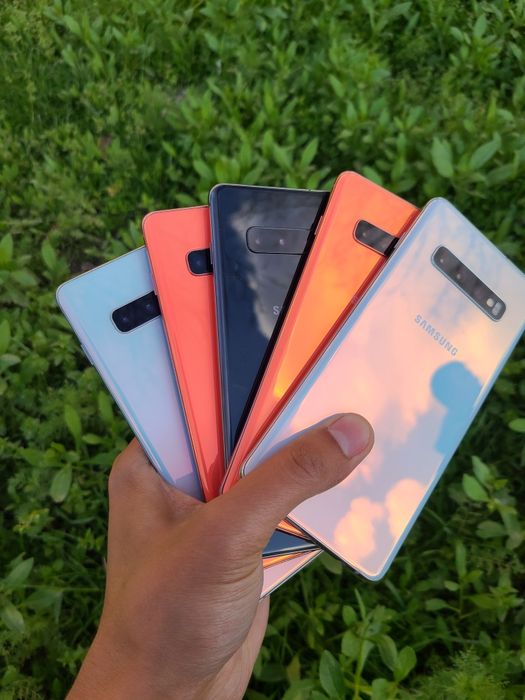 Samsung Galaxy S10 Plus DUOS. OzU 8 GB. Hotira 128 GB. Rangi Har Xil