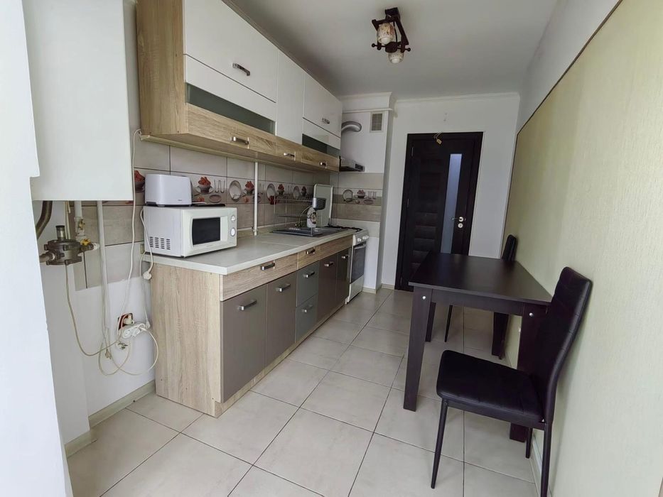 Închiriez garsoniera - 42 mp Craiovita noua (10 min Promenada)