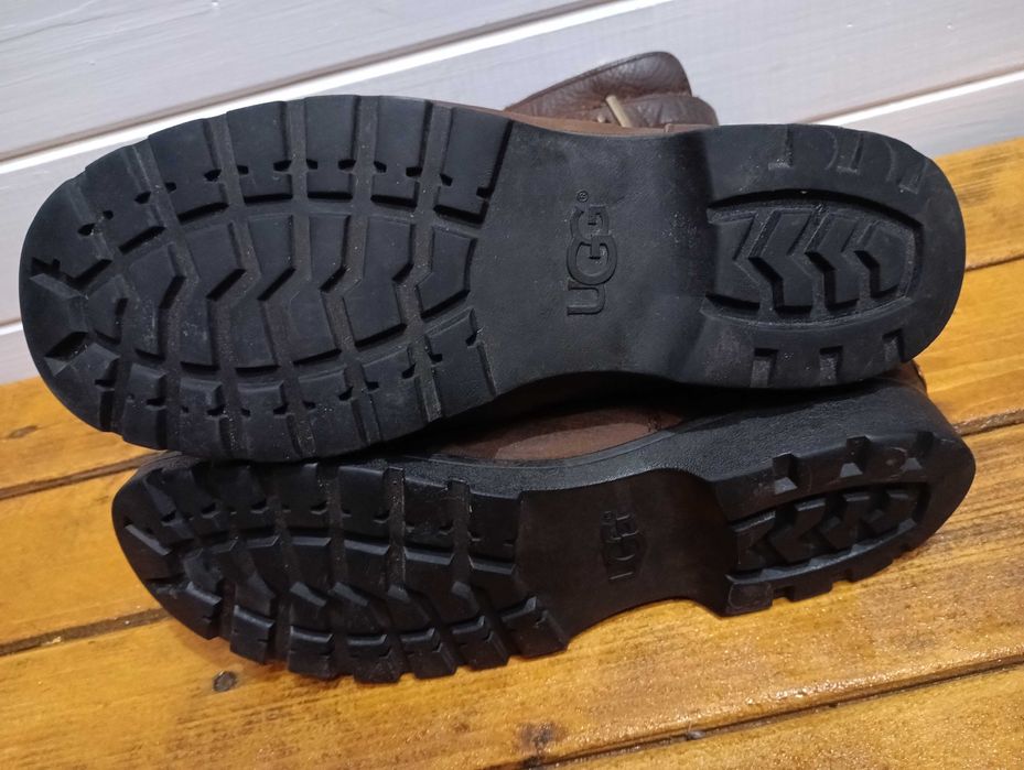 UGG кожени ботуши N 40 - 29 лв