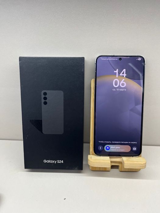 Продам Galaxy S24 память 256gb