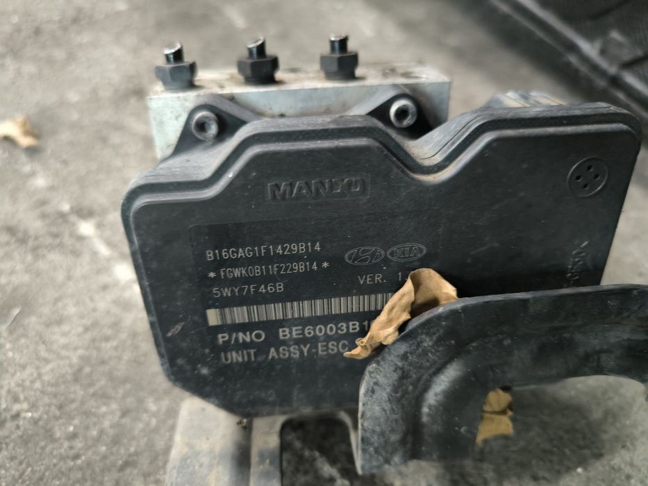 Abs модул за Hyundai ix35 2.0crdi