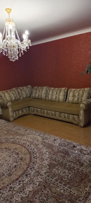 Диван в гостинную