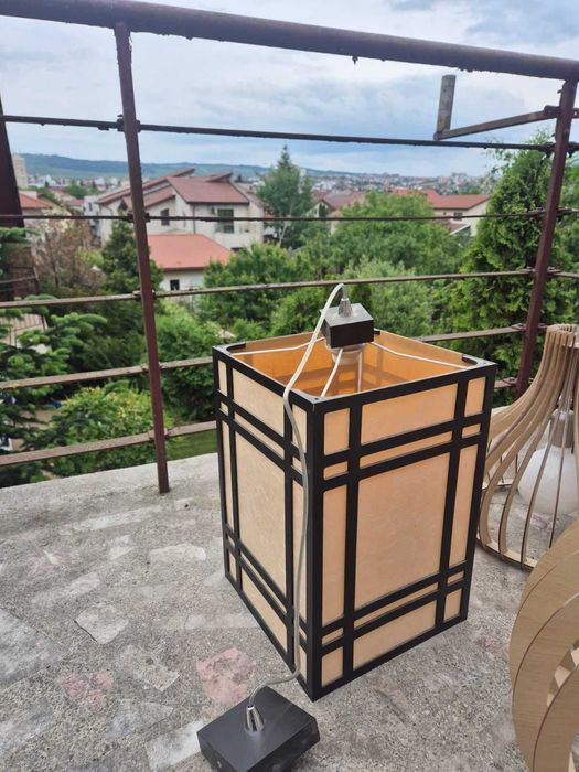 Lustră