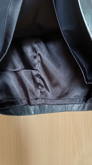 Сива пола естествена кожа  Gestuz нова 38 М