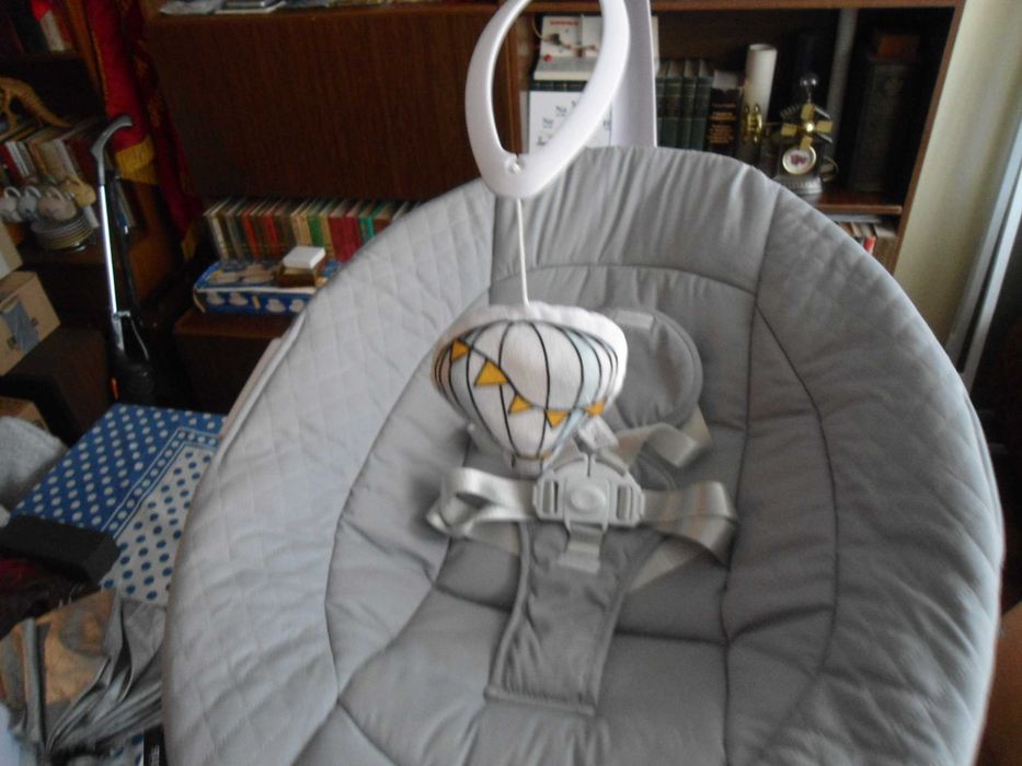 Бебешки шезлонг-люлка "Lionelo"