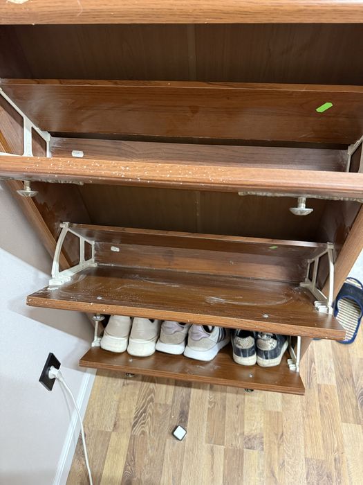 Обувница б/у  астана