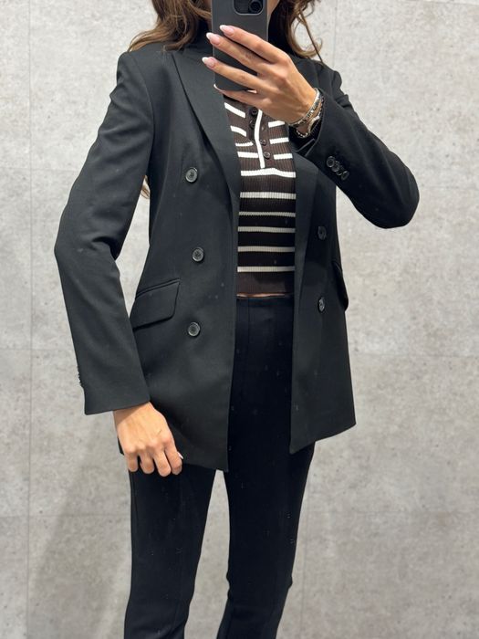 Вталено сако Zara