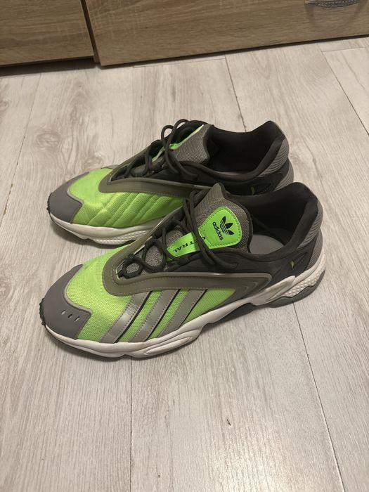 Мъшки обувки Adidas