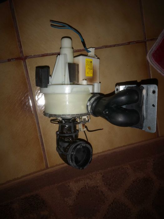 Части за съдомиялна машина Whirlpool ADP221WH