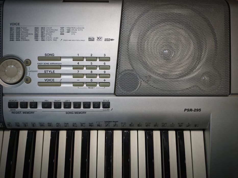 Синтезатор yamaha psr-295