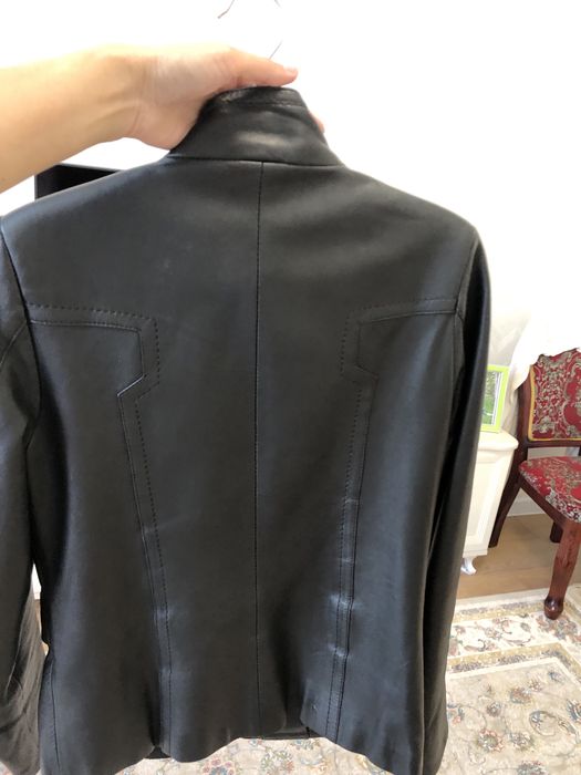 Кожаная куртка женская