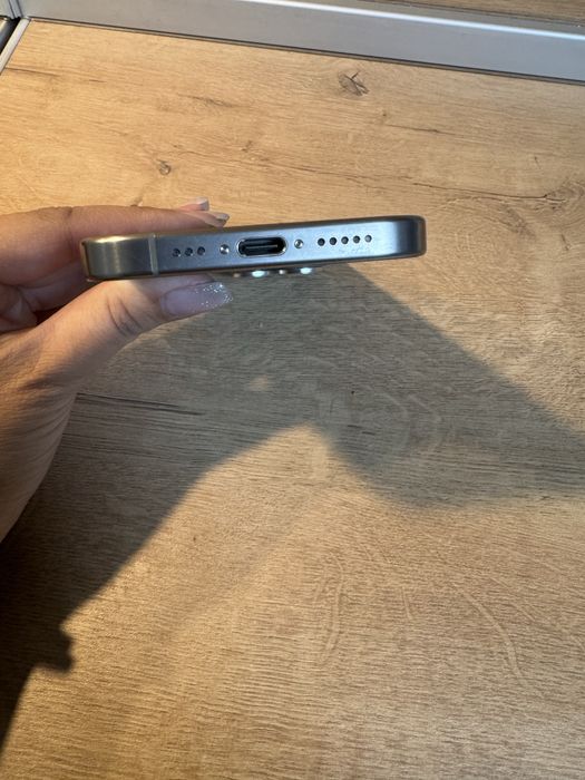iPhone 15 pro 256